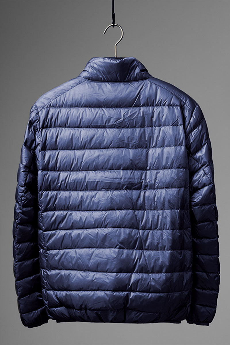 Portable down outlet jacket